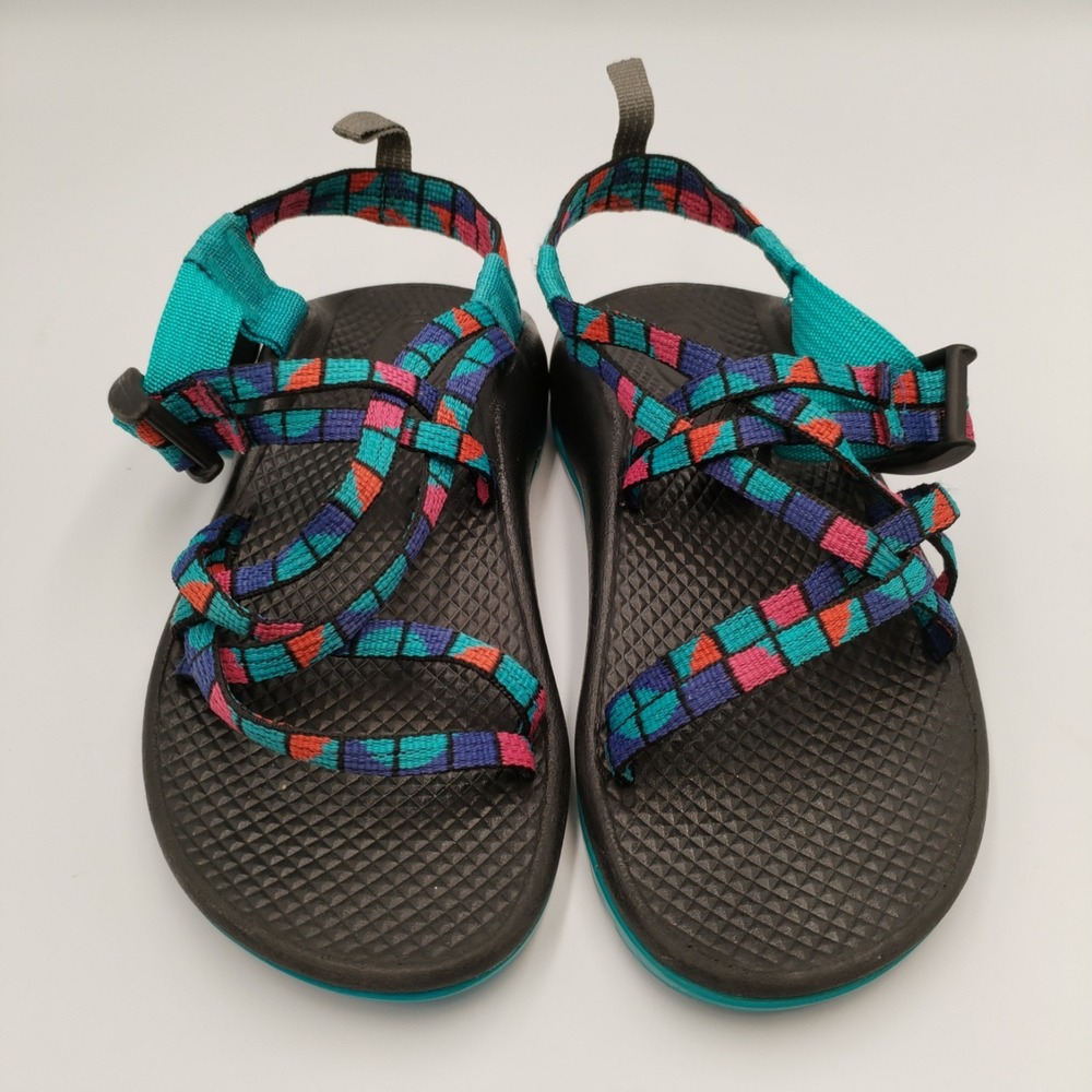 Chaco Z1 Classic Kids Sandals Multi Color Geometric Straps Size US 2 Youth